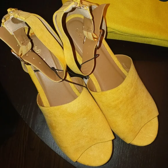 ALTR'D State Yellow Espadrilles - Picture 3 of 7